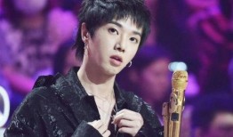 爆料男艺人塌方视频播放,男艺人塌方瞬间，网友热议事件真相