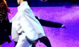 娱乐爆料小蘑菇