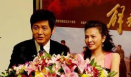 周柏豪爆料妻子视频播放,甜蜜瞬间引网友热议
