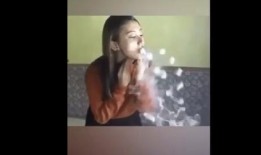 美女在头条上爆料视频,揭秘娱乐圈不为人知的幕后真相