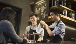 星巴克爆料民警是谁啊视频,揭秘背后真相与人物之谜