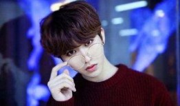 蔡徐坤工作室内爆料视频,揭秘背后真相