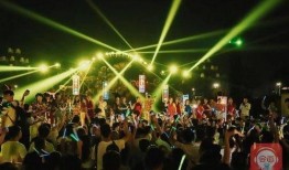 郑州爆料醉美夜场视频,醉美夜场视频揭秘璀璨夜景